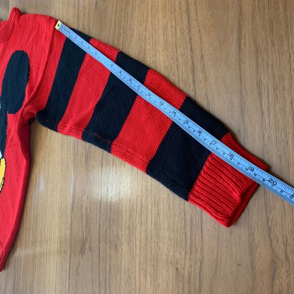 Vintage Red Mickey Face Crewneck Sweater ~ Medium Mickey and Co - Picture 10 of 13